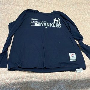Majestic MLB long sleeve New York Yankees T shirt men’s XL